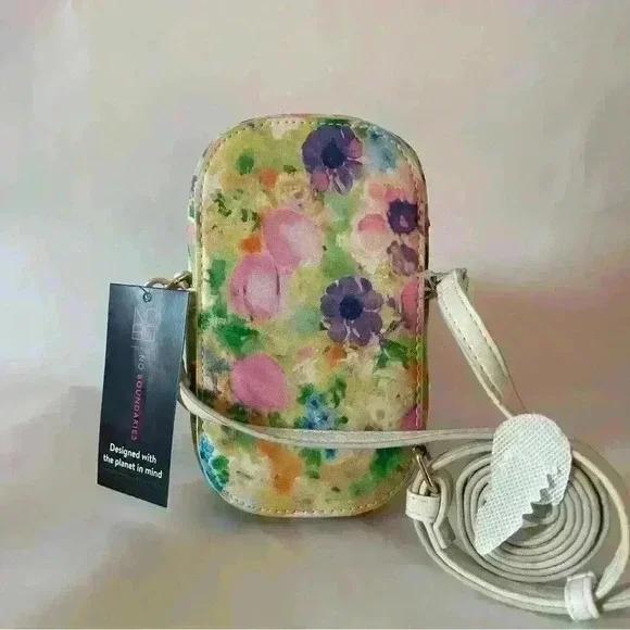 Time and Tru flower cross body bag - Picture 2 of 4